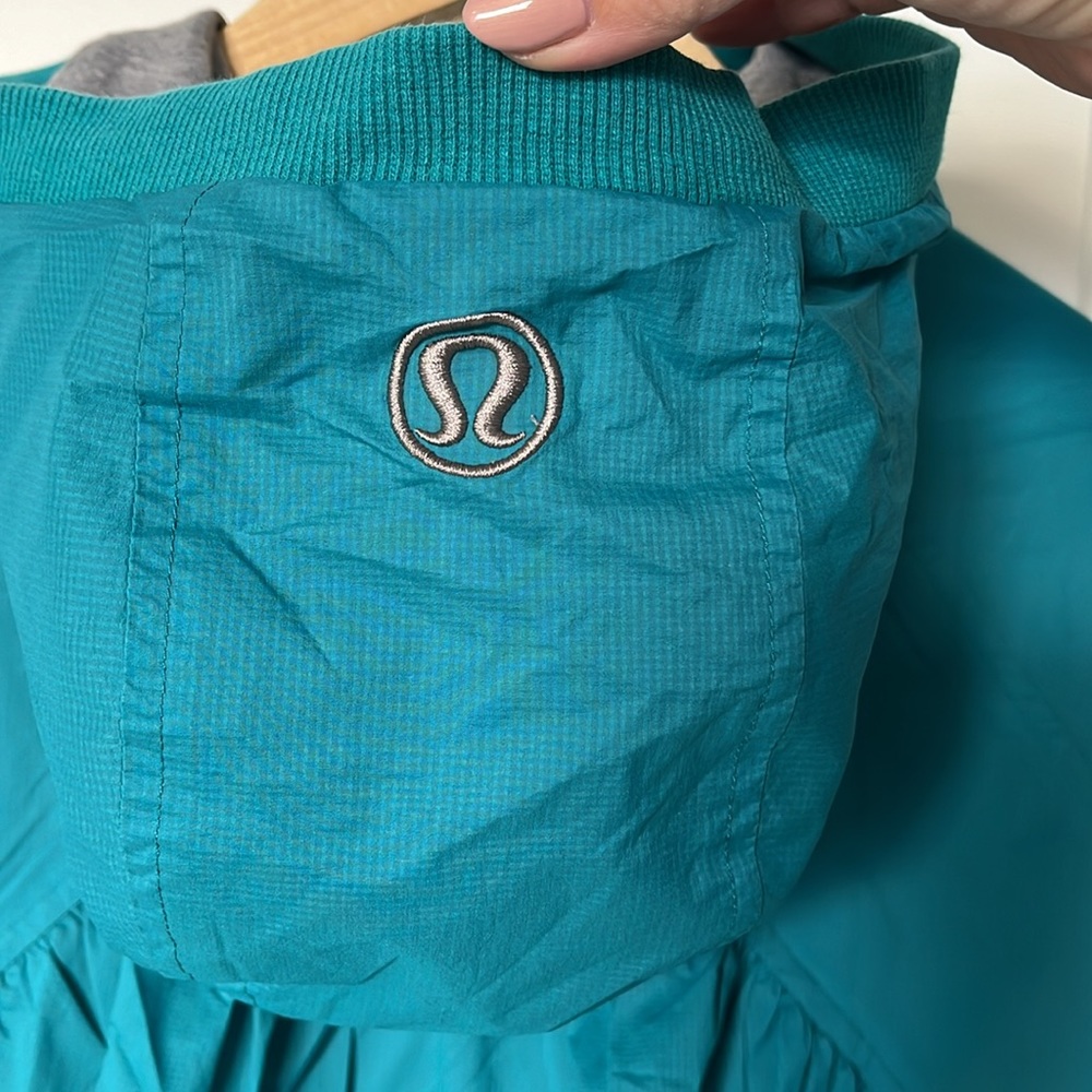 Lululemon Reversible Swell Jacket - Picture 4 of 7
